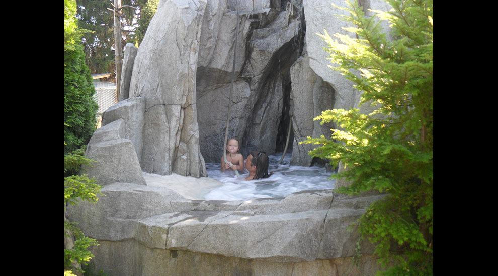 This two storey hot tub features inside rock climbing and a rope swing. You can go in one cave and come out the other through the waterfalls, or you can climb inside the cave to a second hot tub on the top of the structure. This 17� colossus was designed for transport and was used as a display at trade shows. This impressive 14 x 12 x 17 foot structure seats 12 comfortably, but can hold up to 20 people.