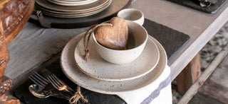 Kitchen & Dining